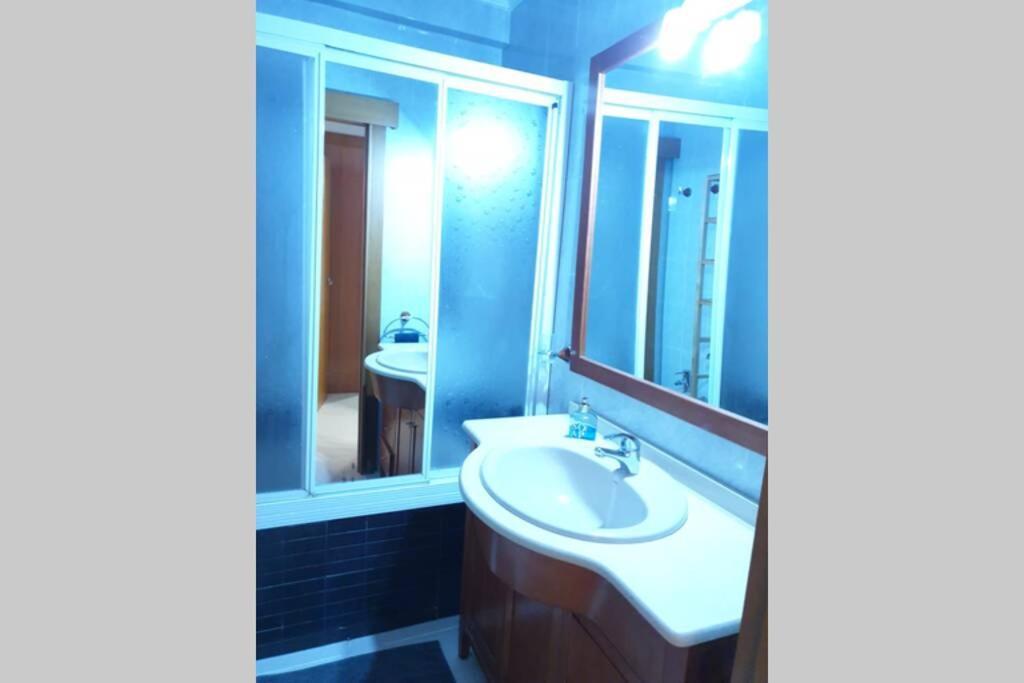 Beautiful And Cozy Apartment In Seville. Εξωτερικό φωτογραφία