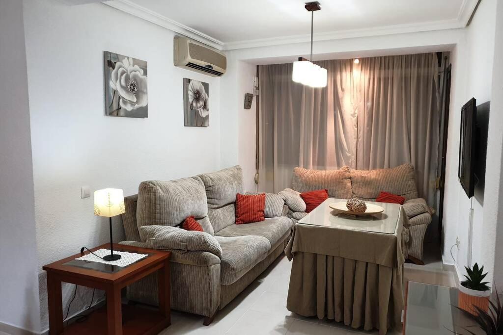 Beautiful And Cozy Apartment In Seville. Εξωτερικό φωτογραφία